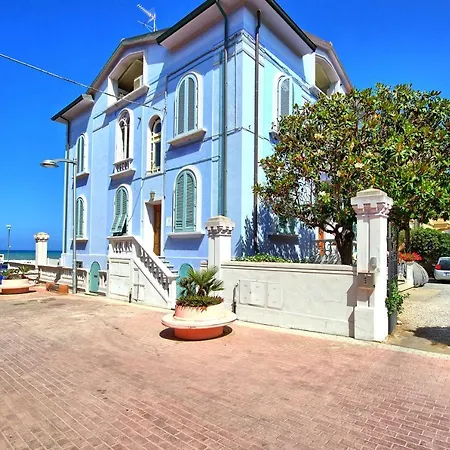 Casa Riva By Posarellivillas Apartment San Vincenzo