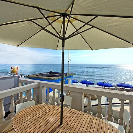 Apartment Casa Riva By Posarellivillas San Vincenzo